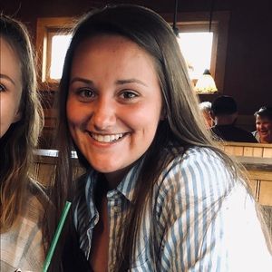 Meet your Posher, Kaitlyn